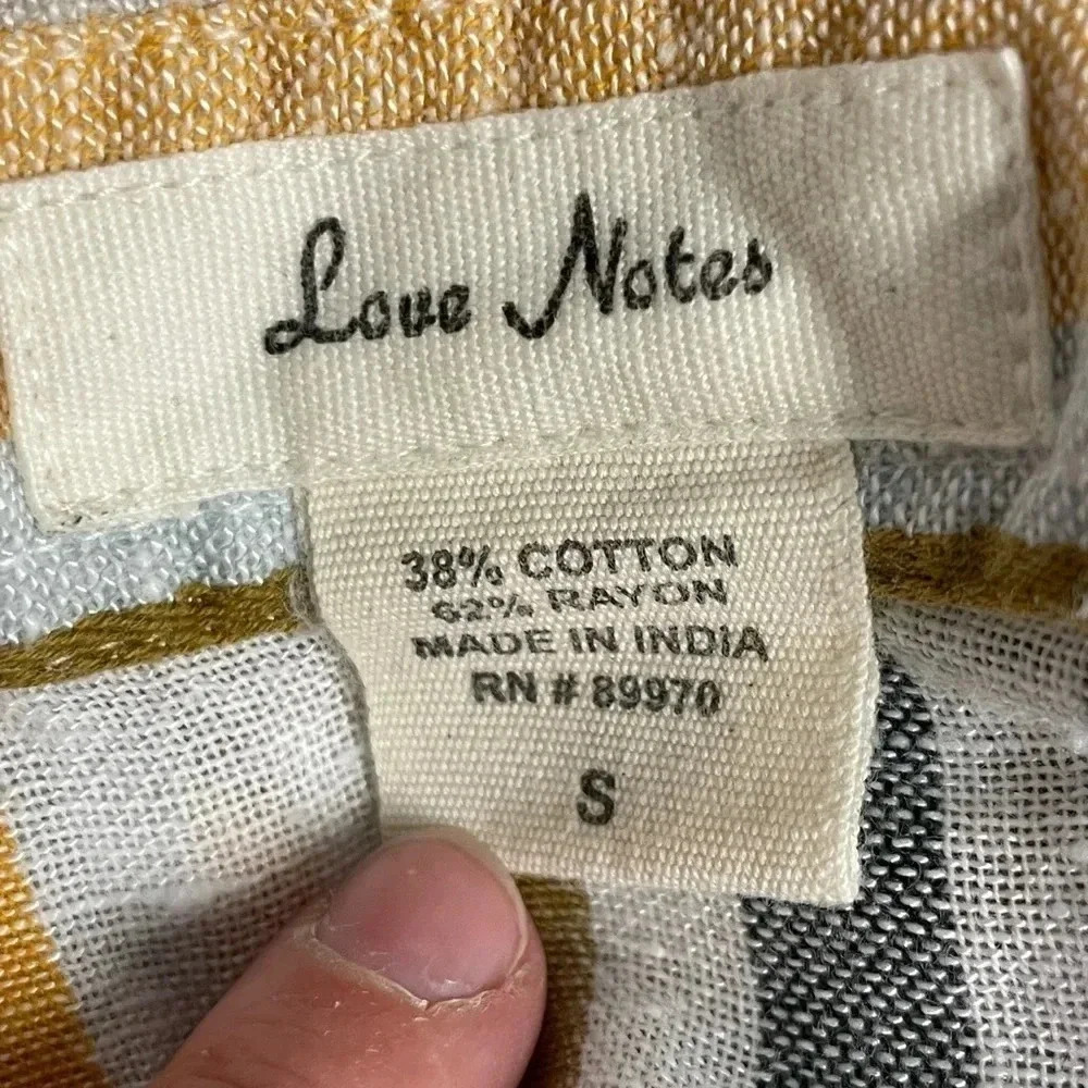 Love Notes Cropped Tie Front Button Down Shirt Size Small - Picture 4 of 4